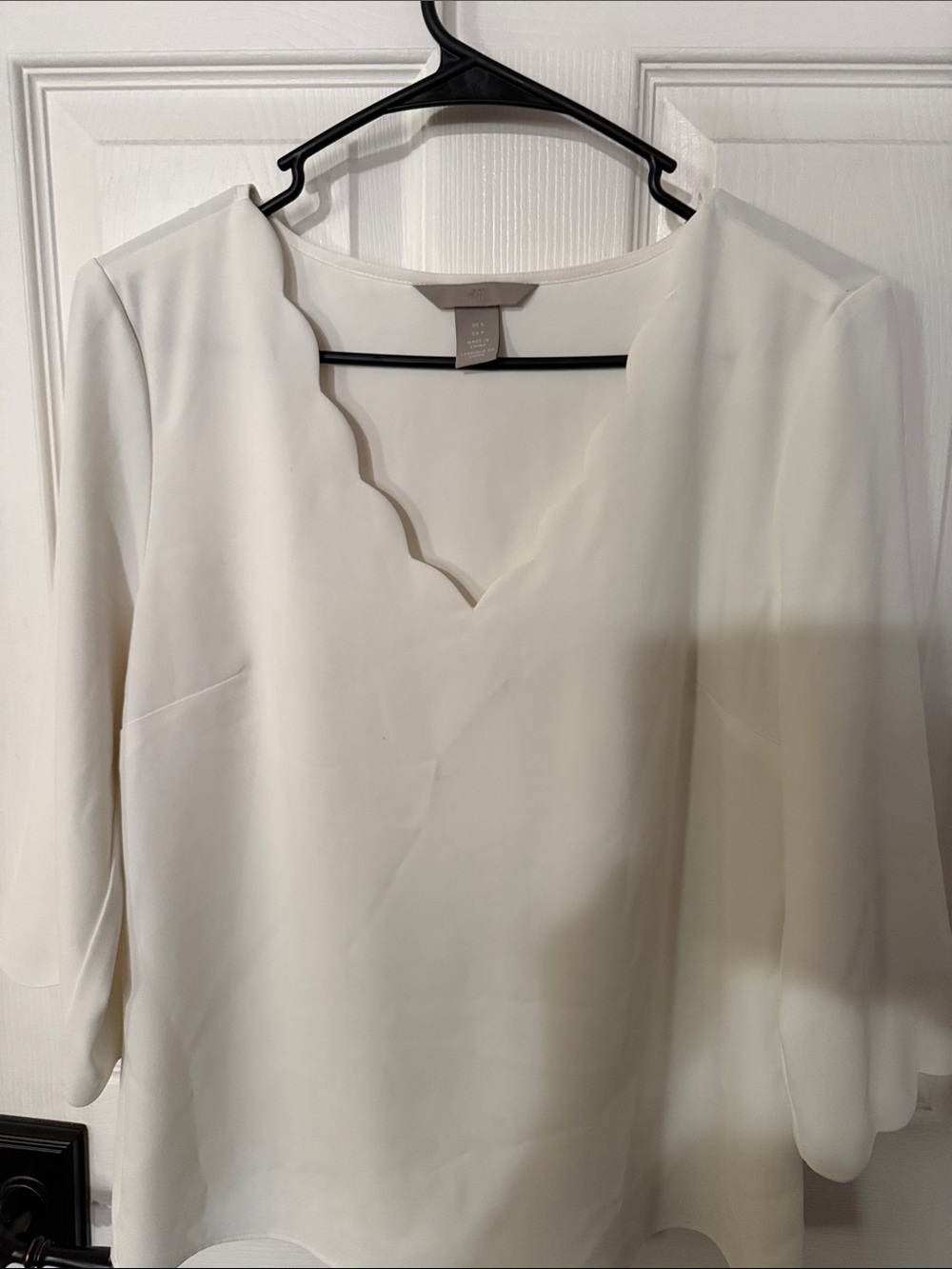 H&M Cream Scalloped Neck Three-Quarter Sleeve Blouse